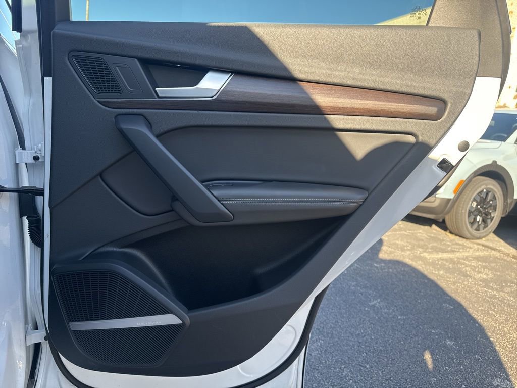 Used 2022 Audi Q5 2.0T Premium Plus w/ Premium Plus Package image 28