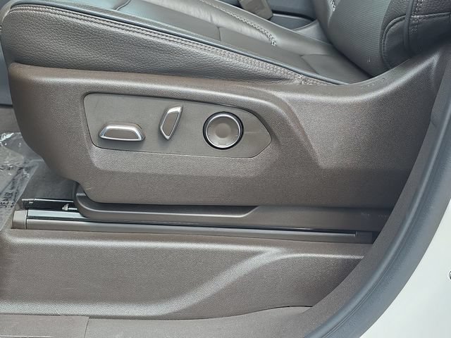 Used 2024 GMC Yukon Denali AWD/4WD image 31
