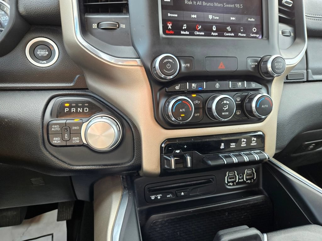 Used 2019 RAM 1500 Laramie AWD/4WD image 26