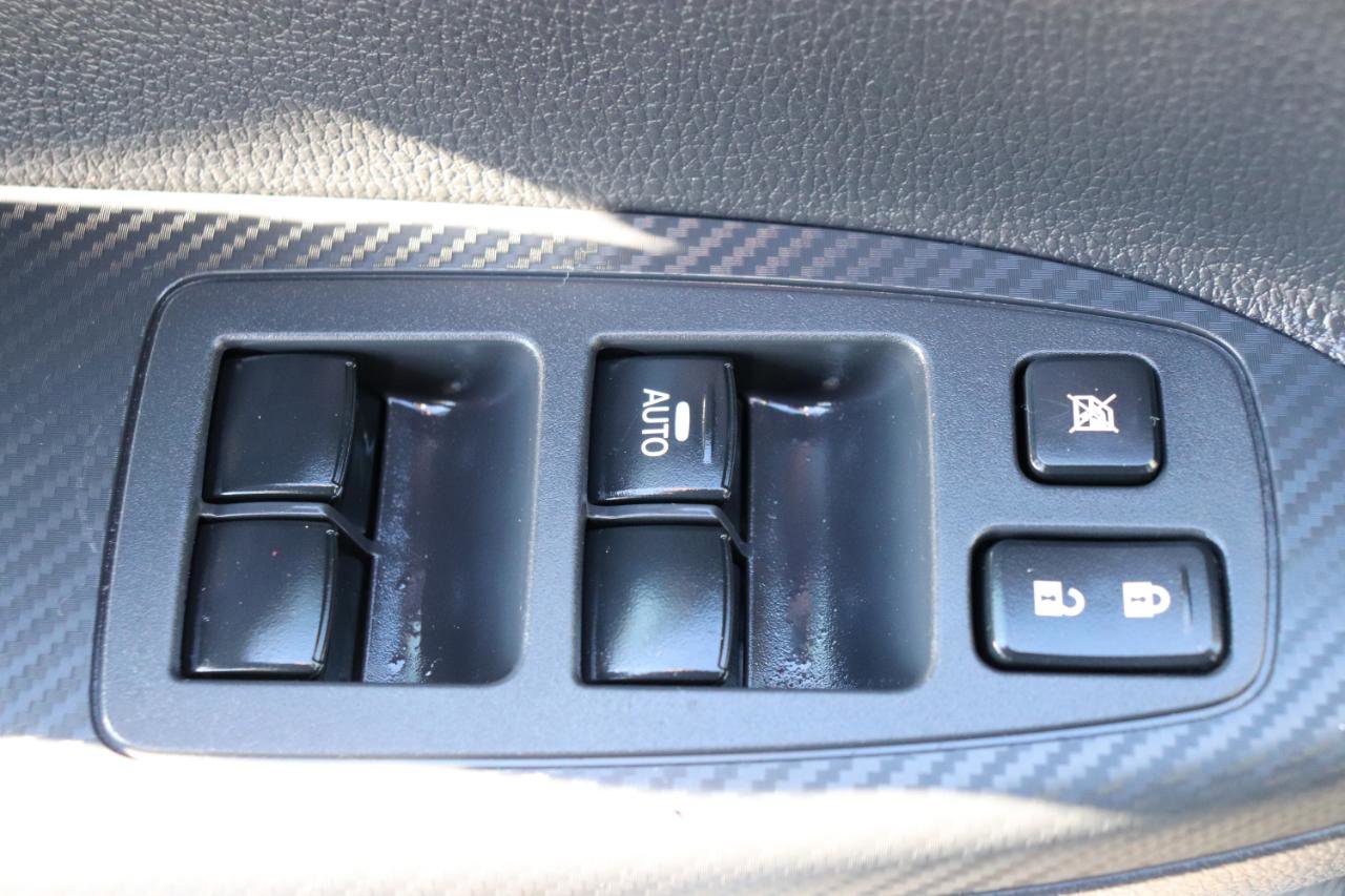 Used 2025 Mitsubishi Eclipse Cross SE image 42