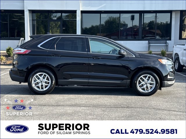 Used 2024 Ford Edge SEL AWD/4WD image 2