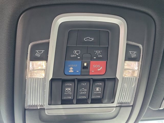 Used 2020 RAM 3500 Laramie AWD/4WD image 18