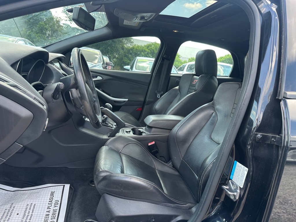Used 2013 Ford Focus ST FWD image 10