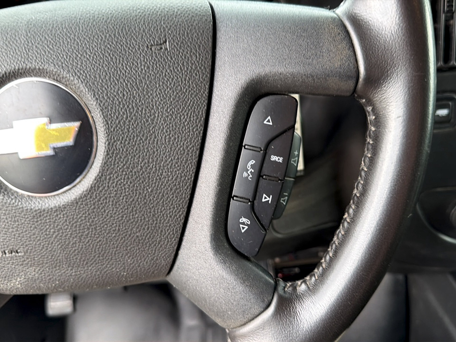 Used 2021 Chevrolet Express 2500 w/ Driver Convenience Package RWD image 23