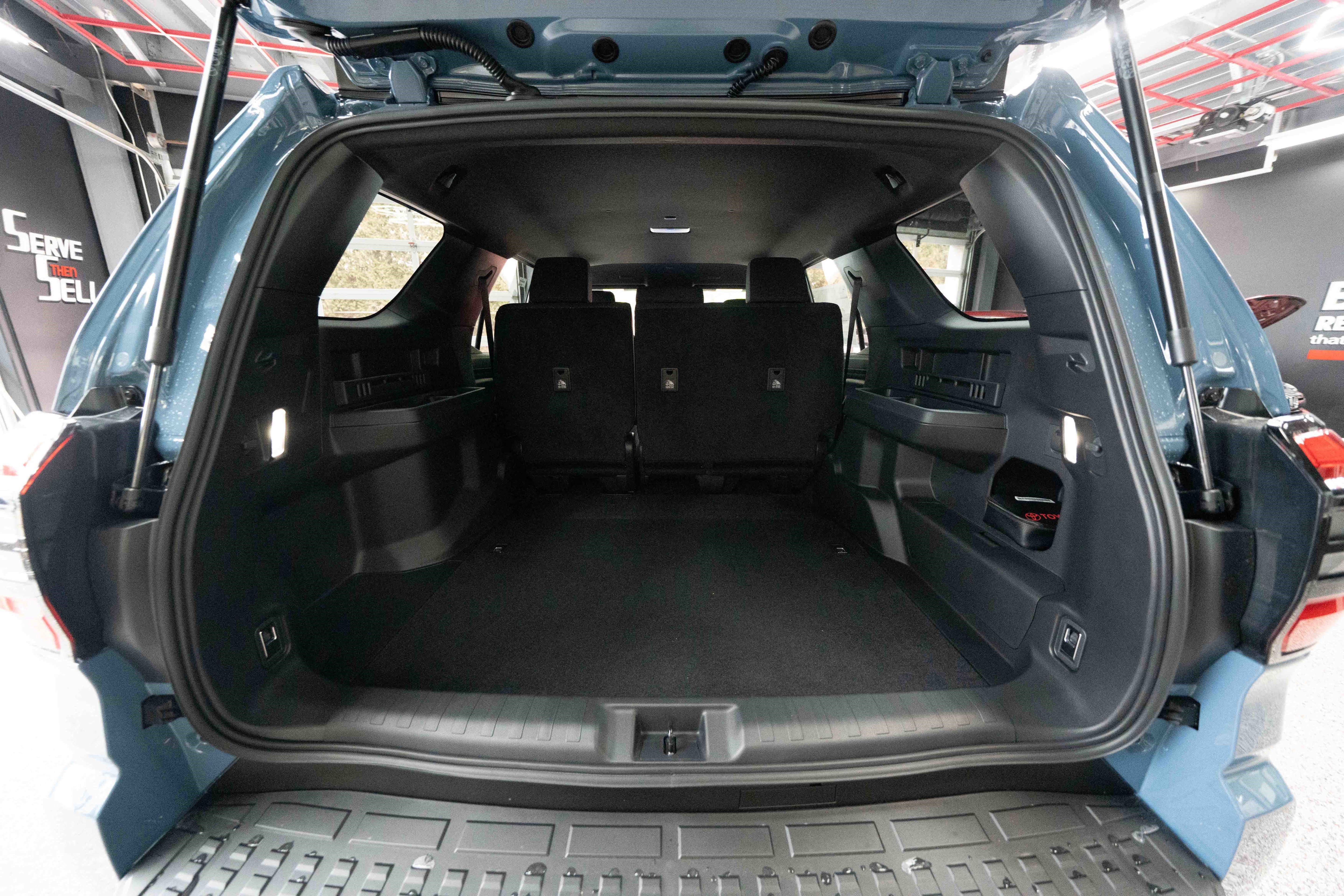 New 2025 Toyota 4Runner SR5 image 28