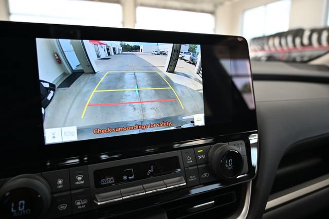 Certified 2026 Toyota Grand Highlander AWD image 17