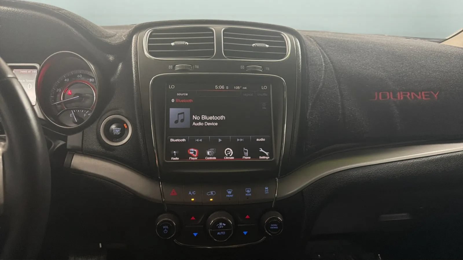 Used 2019 Dodge Journey Crossroad FWD image 15