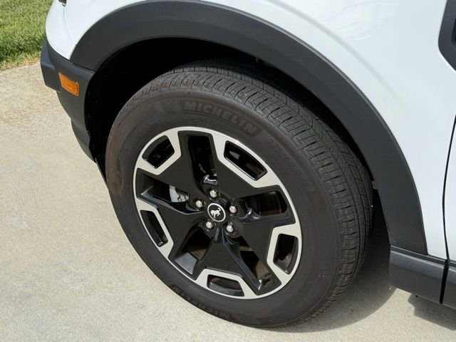 Used 2024 Ford Bronco Sport Outer Banks w/ Tech Package AWD/4WD image 5