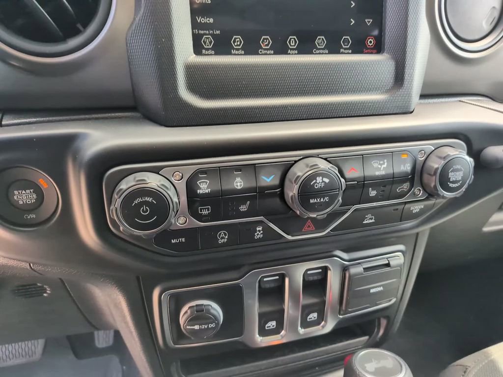 Used 2022 Jeep Wrangler Sport S image 29