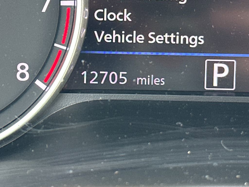 Used 2025 Nissan Sentra SV w/ Trunk Package image 10