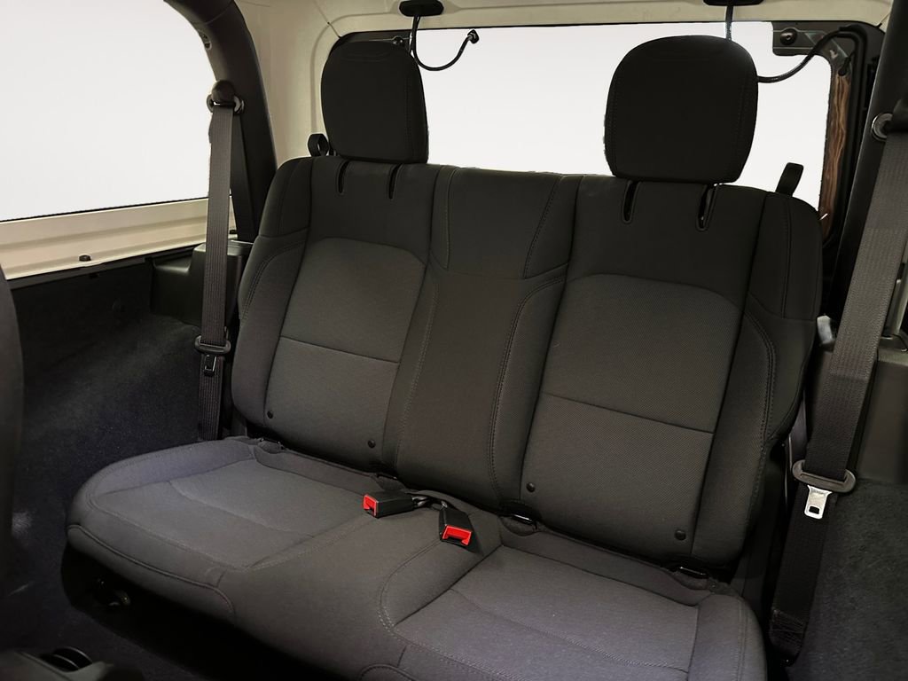 Used 2022 Jeep Wrangler Sport S image 12