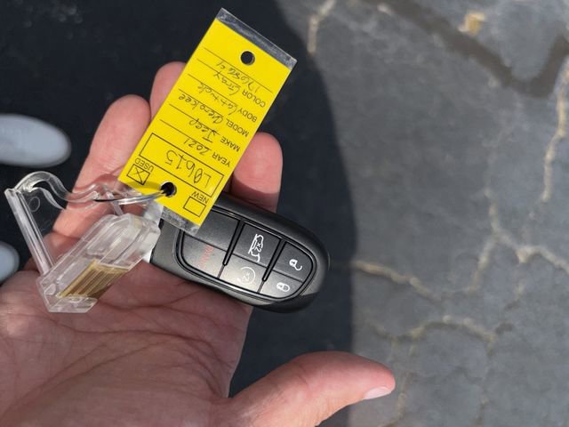 Used 2021 Jeep Cherokee Latitude Lux w/ Trailer Tow Group image 36