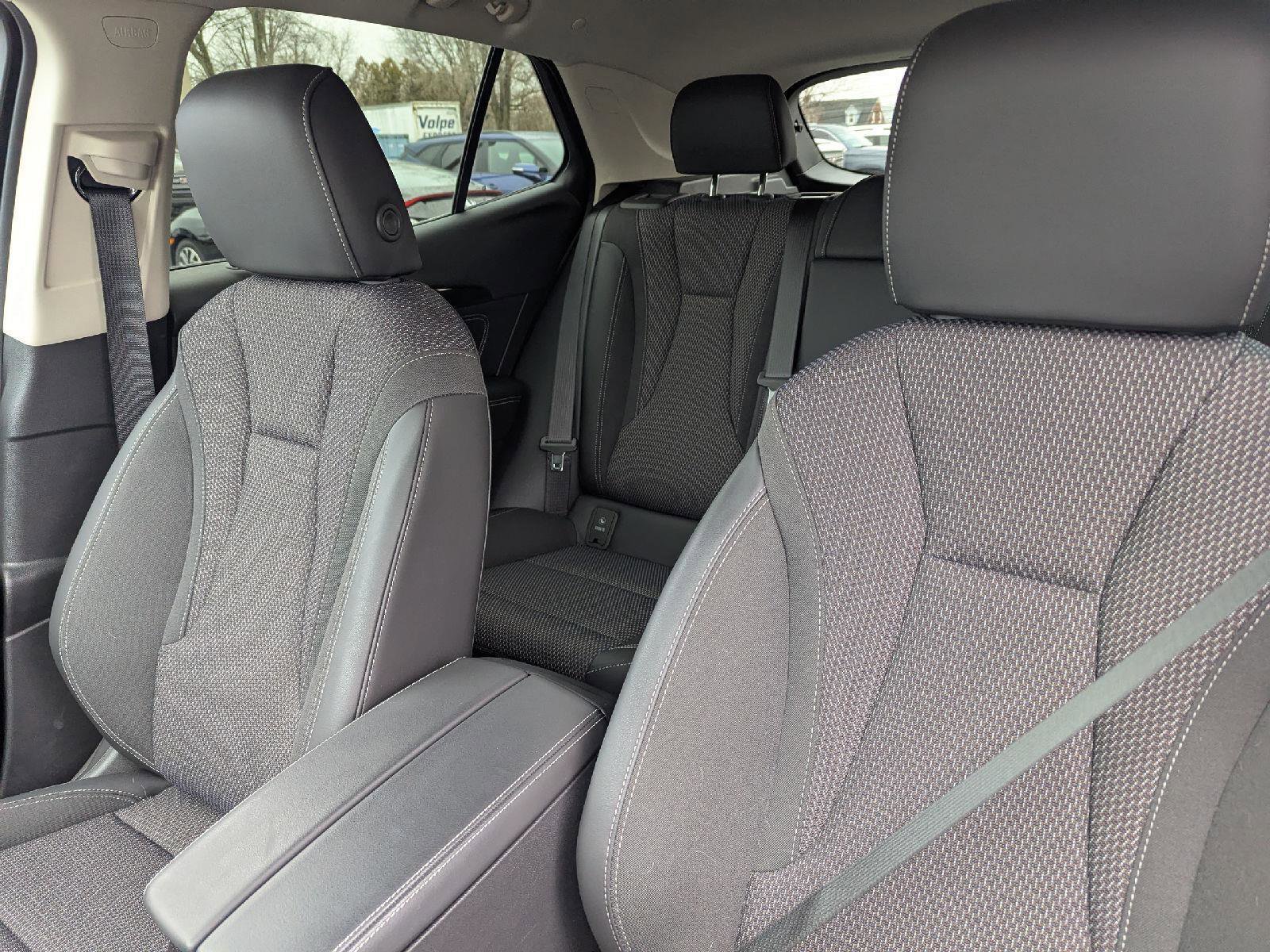 Used 2023 Buick Envision Preferred image 26