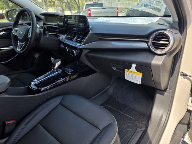 New 2026 Chevrolet Trax ACTIV w/ Driver Confidence Package image 13