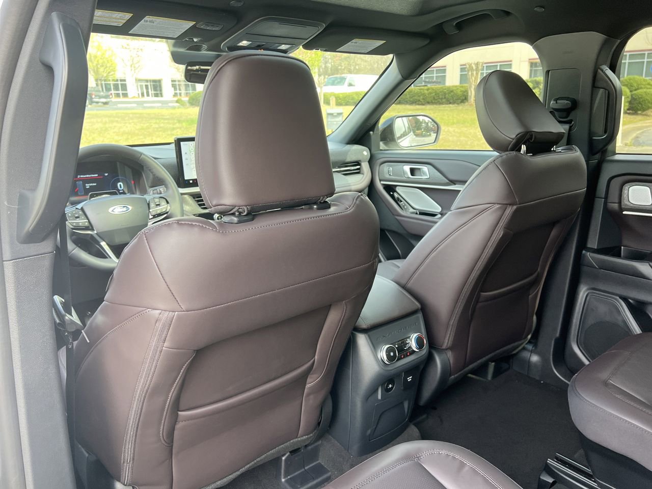 New 2026 Ford Explorer Platinum image 21