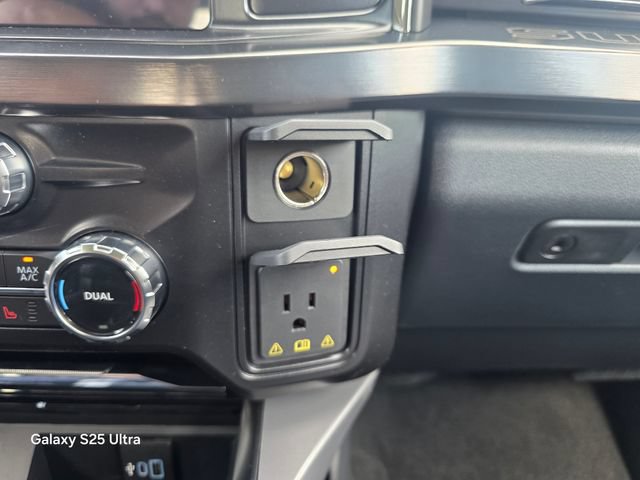New 2026 Ford F250 Lariat w/ Black Appearance Package AWD/4WD image 23