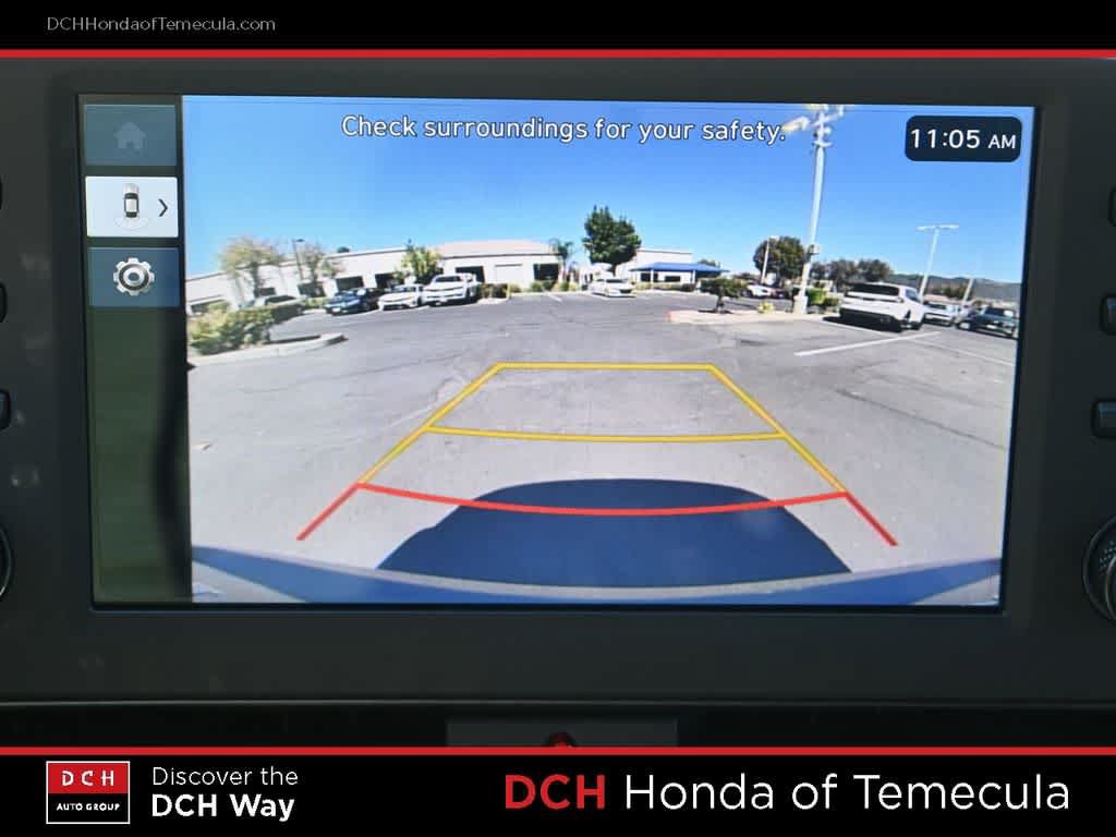 Used 2025 Hyundai Elantra Sport FWD image 13