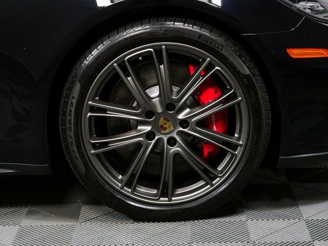 Certified 2020 Porsche Panamera Turbo w/ Sport Package AWD/4WD image 39