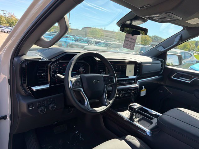 New 2026 Chevrolet Silverado 1500 RST w/ Convenience Package II AWD/4WD image 14