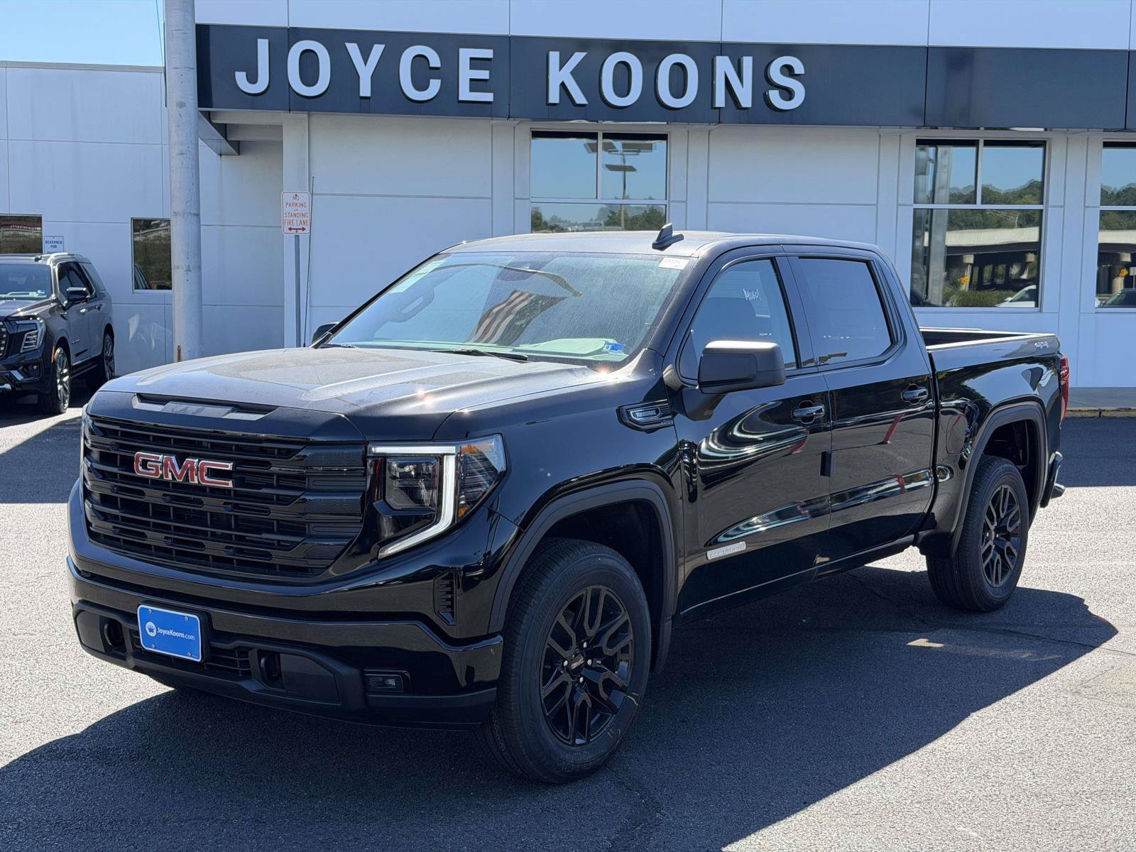 New 2026 GMC Sierra 1500 Elevation AWD/4WD image 4