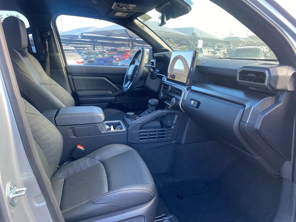 Used 2025 Toyota 4Runner TRD Off-Road Premium image 10