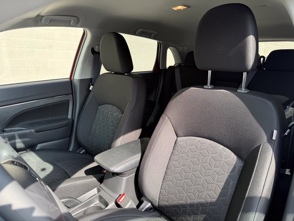 New 2027 Mitsubishi Outlander Sport ES AWD/4WD image 21