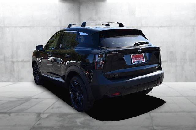 New 2025 Nissan Kicks SR image 7
