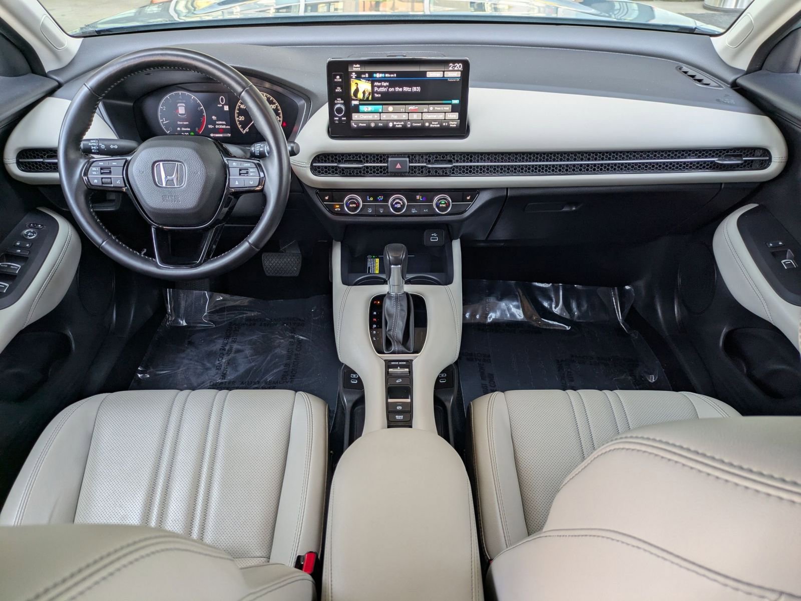 Used 2025 Honda HR-V EX-L image 23