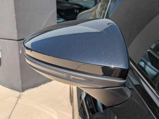 Used 2023 Audi e-tron GT Premium Plus image 9