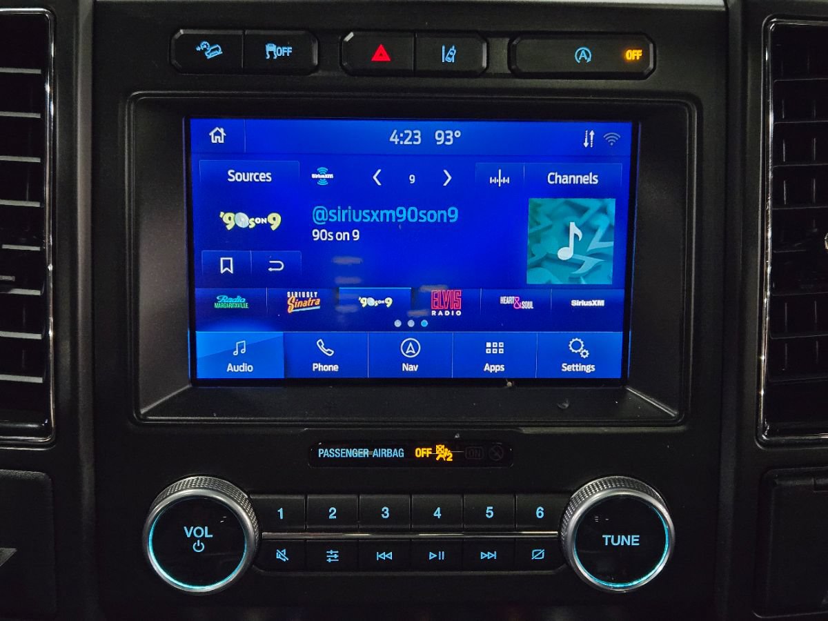 Used 2021 Ford Expedition Limited AWD/4WD image 32