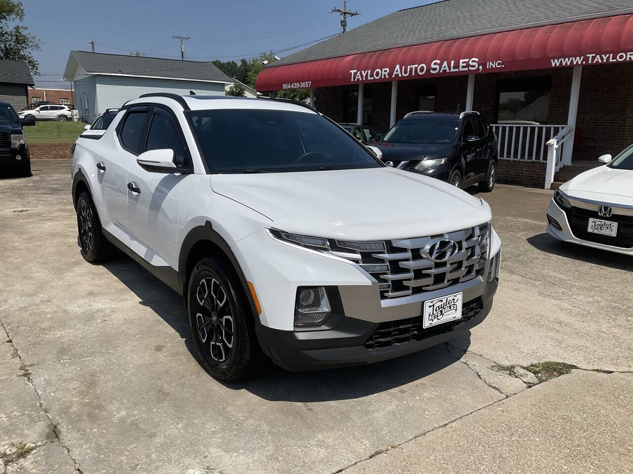 Used 2022 Hyundai Santa Cruz SEL w/ Activity Package image 1