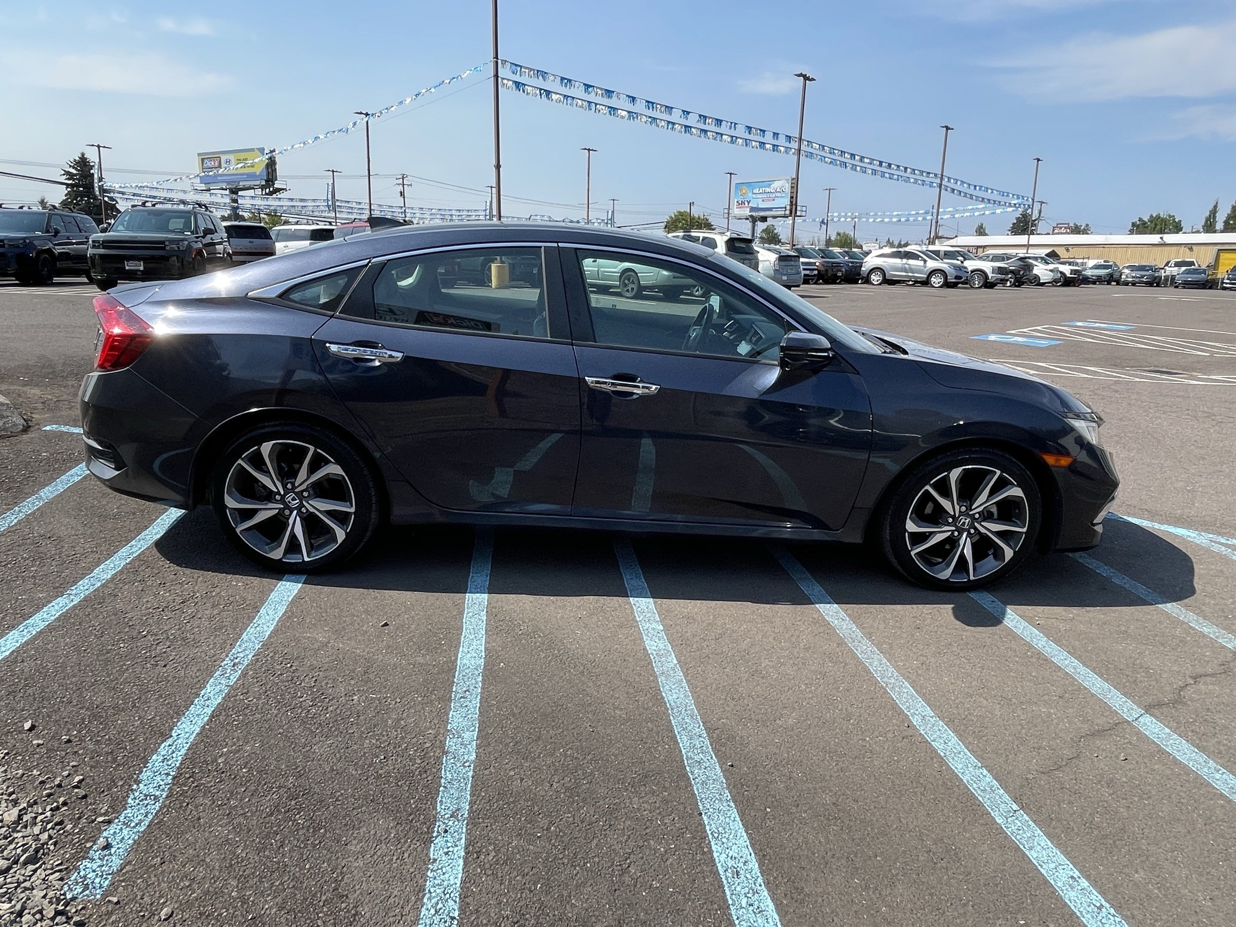 Used 2020 Honda Civic Touring image 6