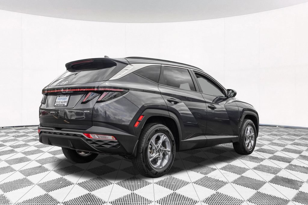 Used 2023 Hyundai Tucson SEL w/ Winter Package AWD/4WD image 9
