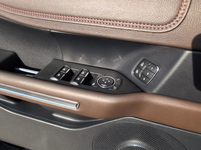 Used 2020 Ford Expedition Max King Ranch AWD/4WD image 17
