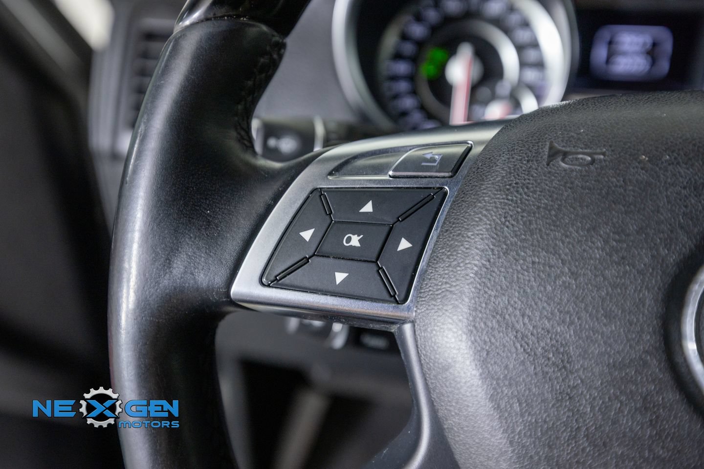 Used 2013 Mercedes-Benz G 63 AMG 4MATIC image 16