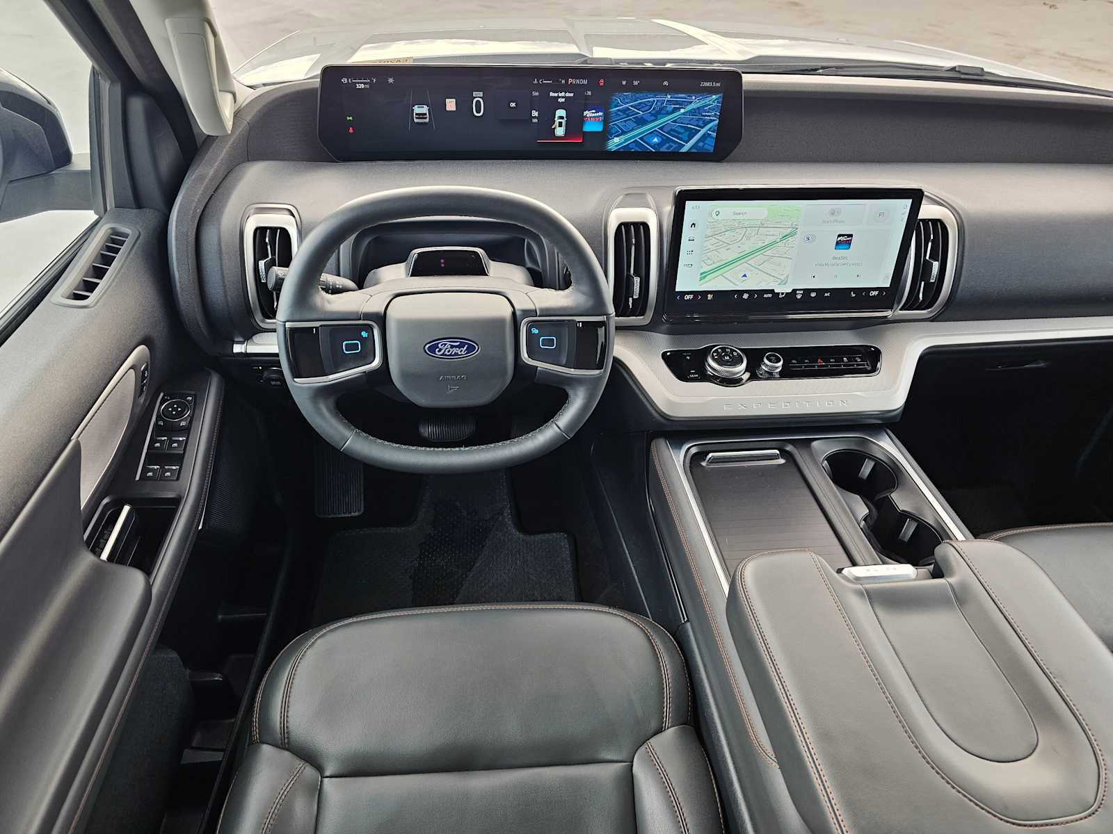 Used 2025 Ford Expedition Active AWD/4WD image 20