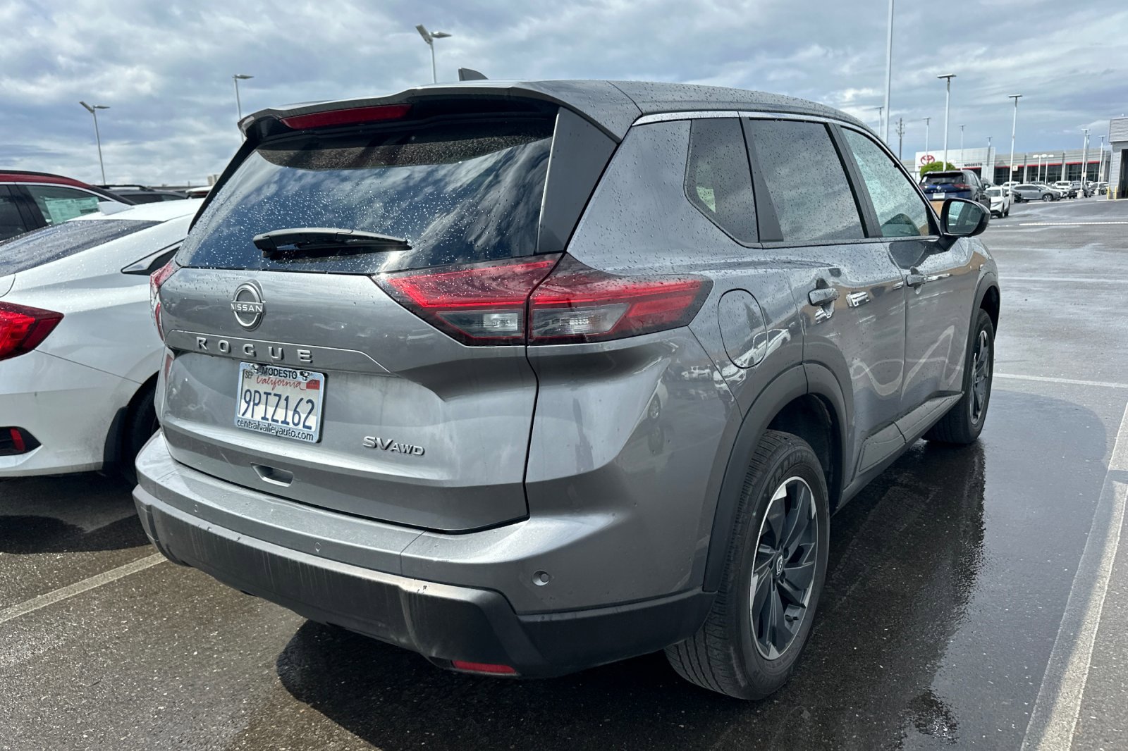 Certified 2024 Nissan Rogue SV image 5