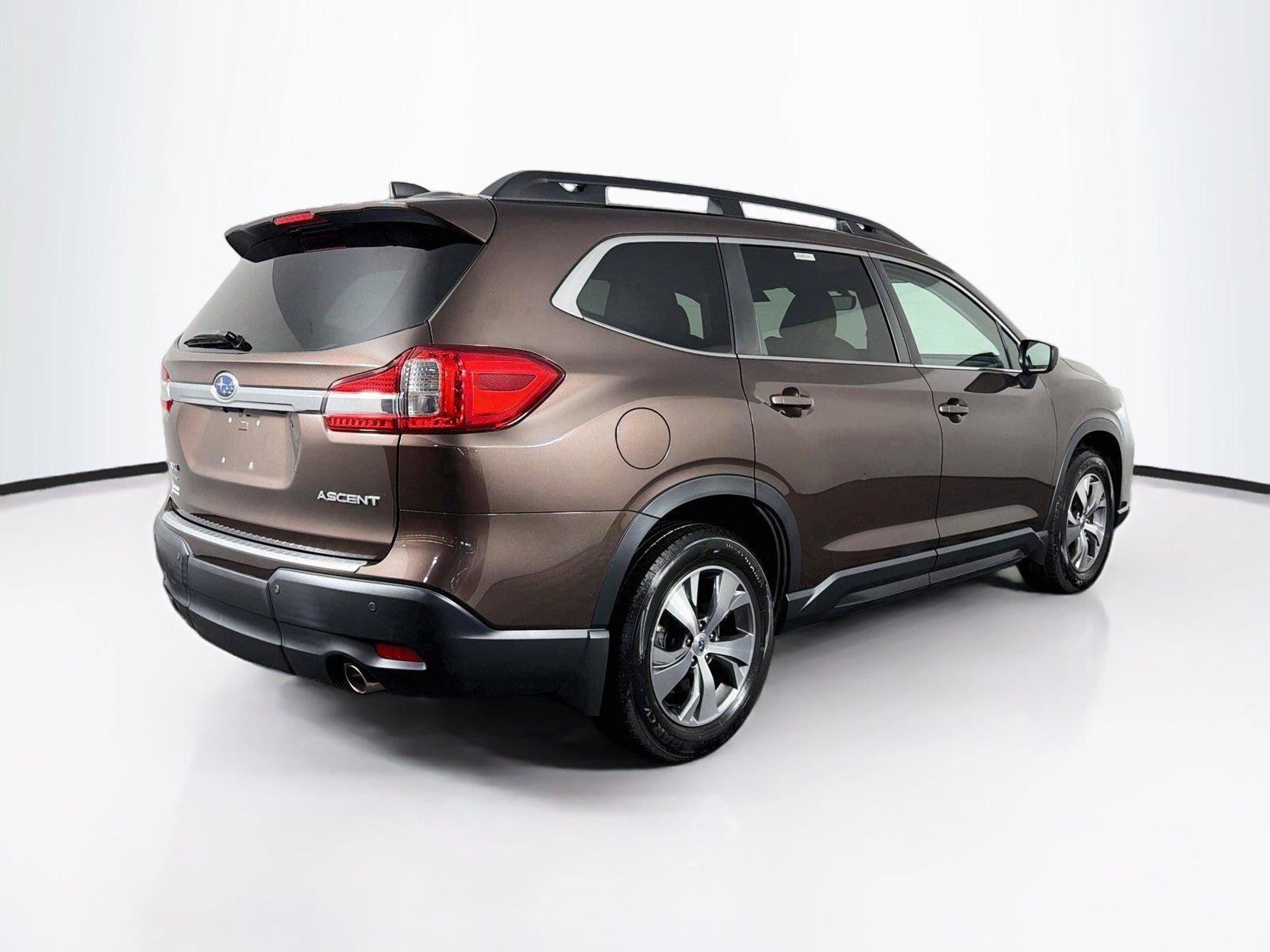 Used 2021 Subaru Ascent Premium w/ Convenience Package AWD/4WD image 11