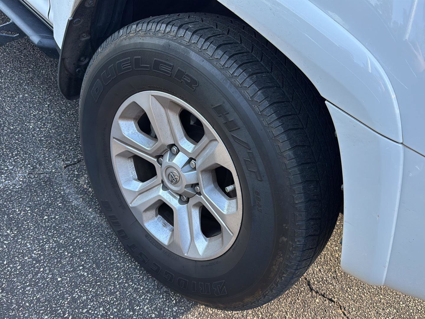 Used 2019 Toyota 4Runner SR5 Premium image 6