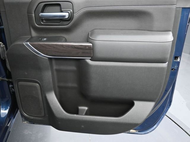 Used 2022 Chevrolet Silverado 2500 LTZ w/ LTZ Plus Package image 26