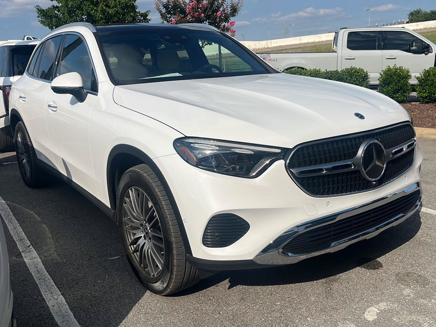 Used 2024 Mercedes-Benz GLC 300