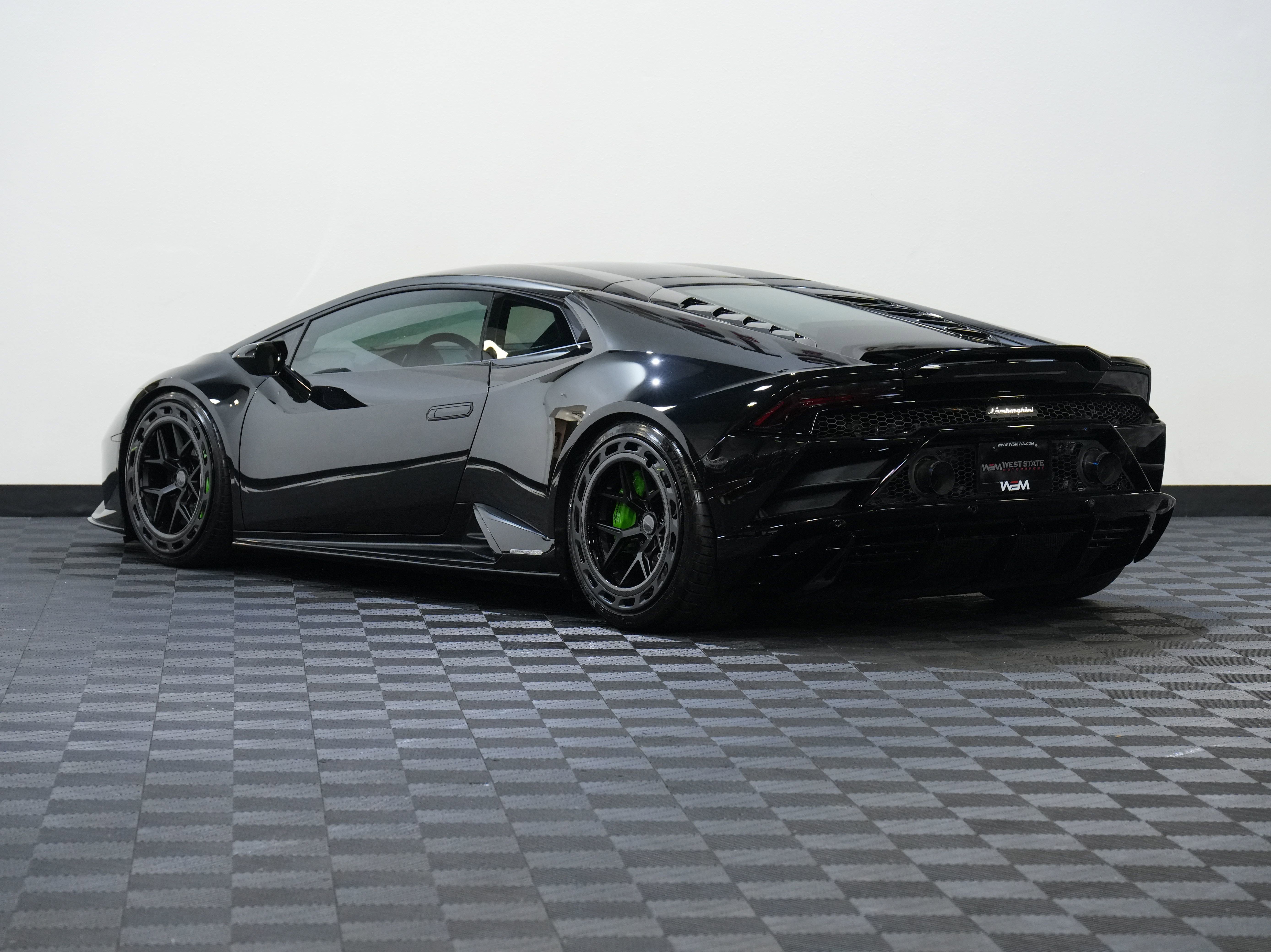 Used 2021 Lamborghini Huracan EVO image 8