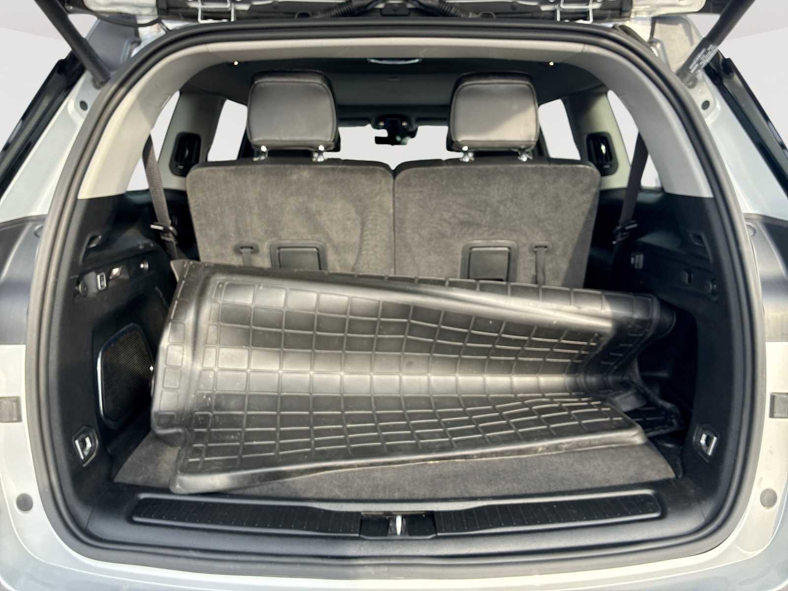 Used 2021 Jeep Grand Cherokee L Limited w/ Luxury Tech Group II image 27