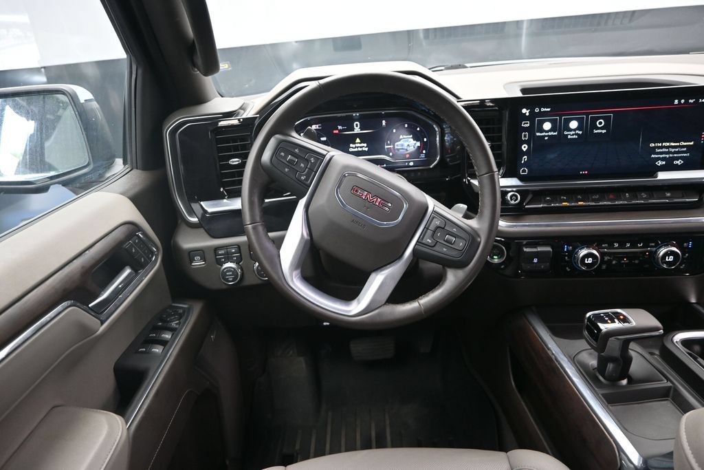 Used 2024 GMC Sierra 1500 SLT AWD/4WD image 30