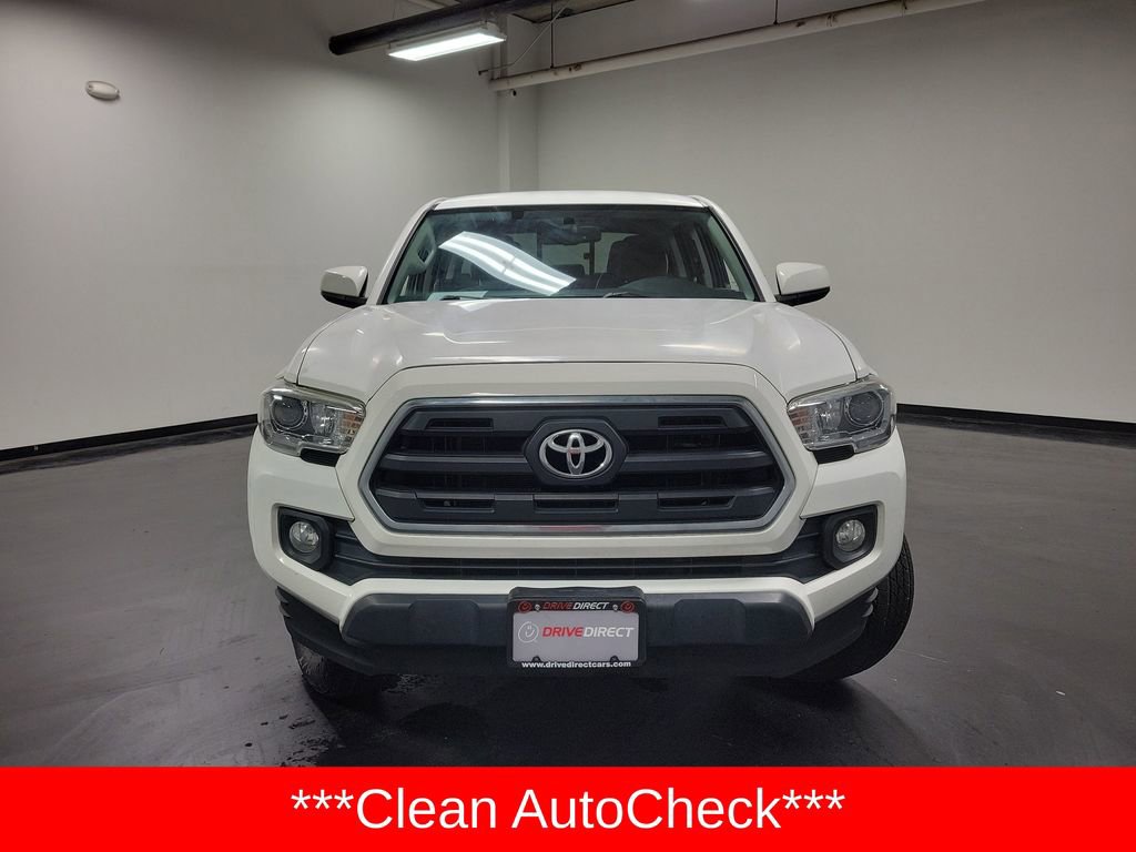 Used 2016 Toyota Tacoma SR5 w/ SR5 Appearance Package (SN) AWD/4WD image 2