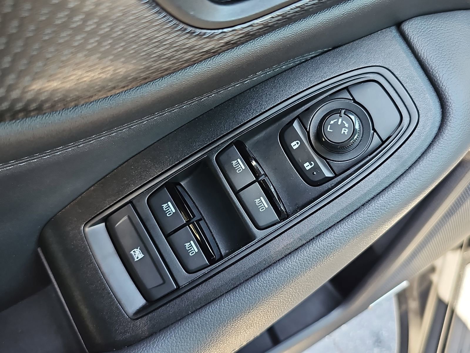 Certified 2024 Subaru Outback Wilderness image 29