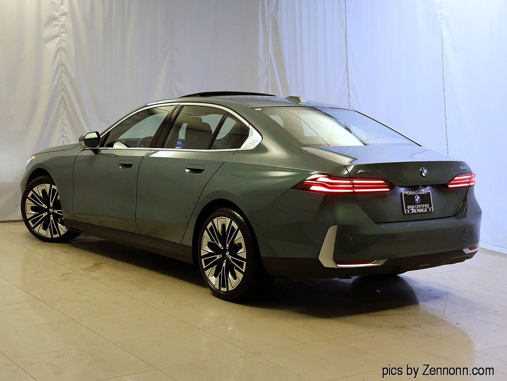 Certified 2026 BMW 540i xDrive AWD/4WD image 9