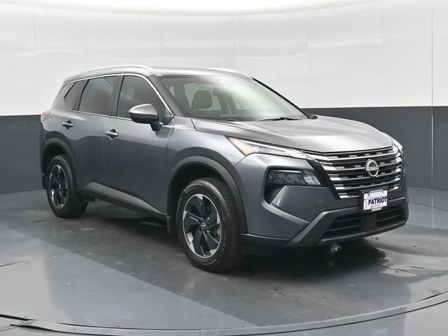 Used 2024 Nissan Rogue SV w/ SV Premium Package FWD image 1