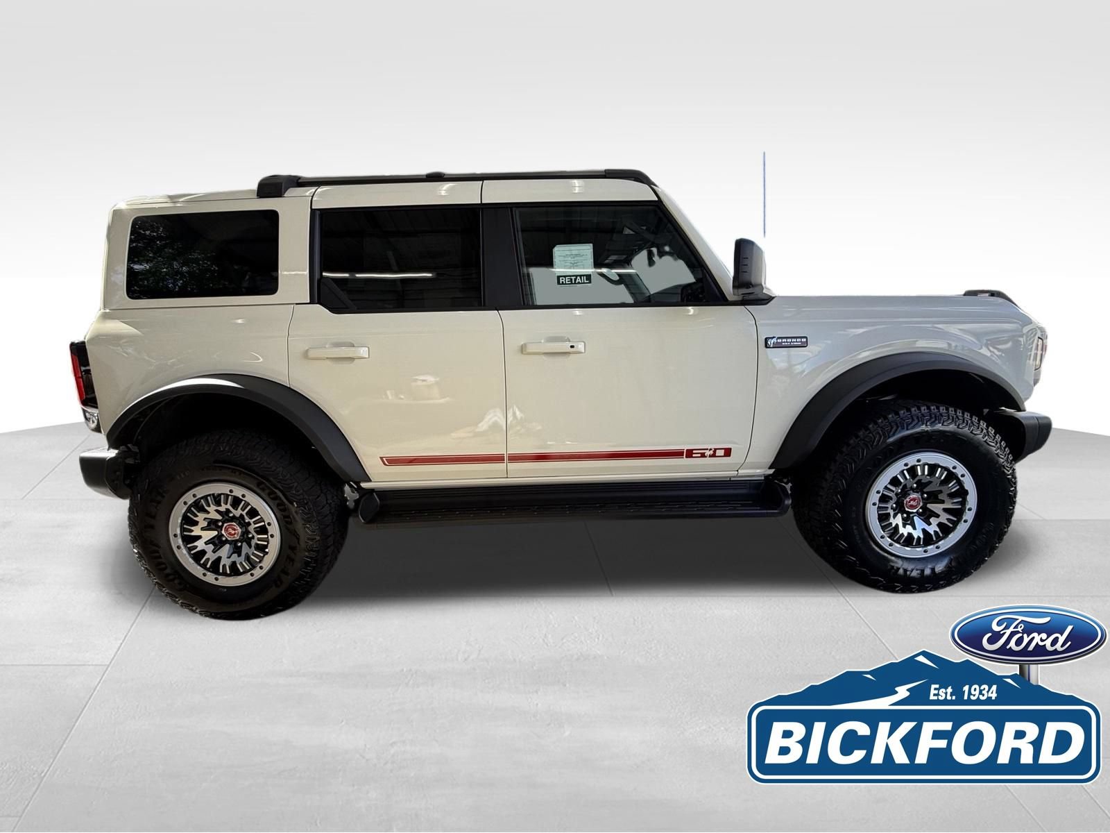New 2026 Ford Bronco Outer Banks w/ Sasquatch Package AWD/4WD image 4