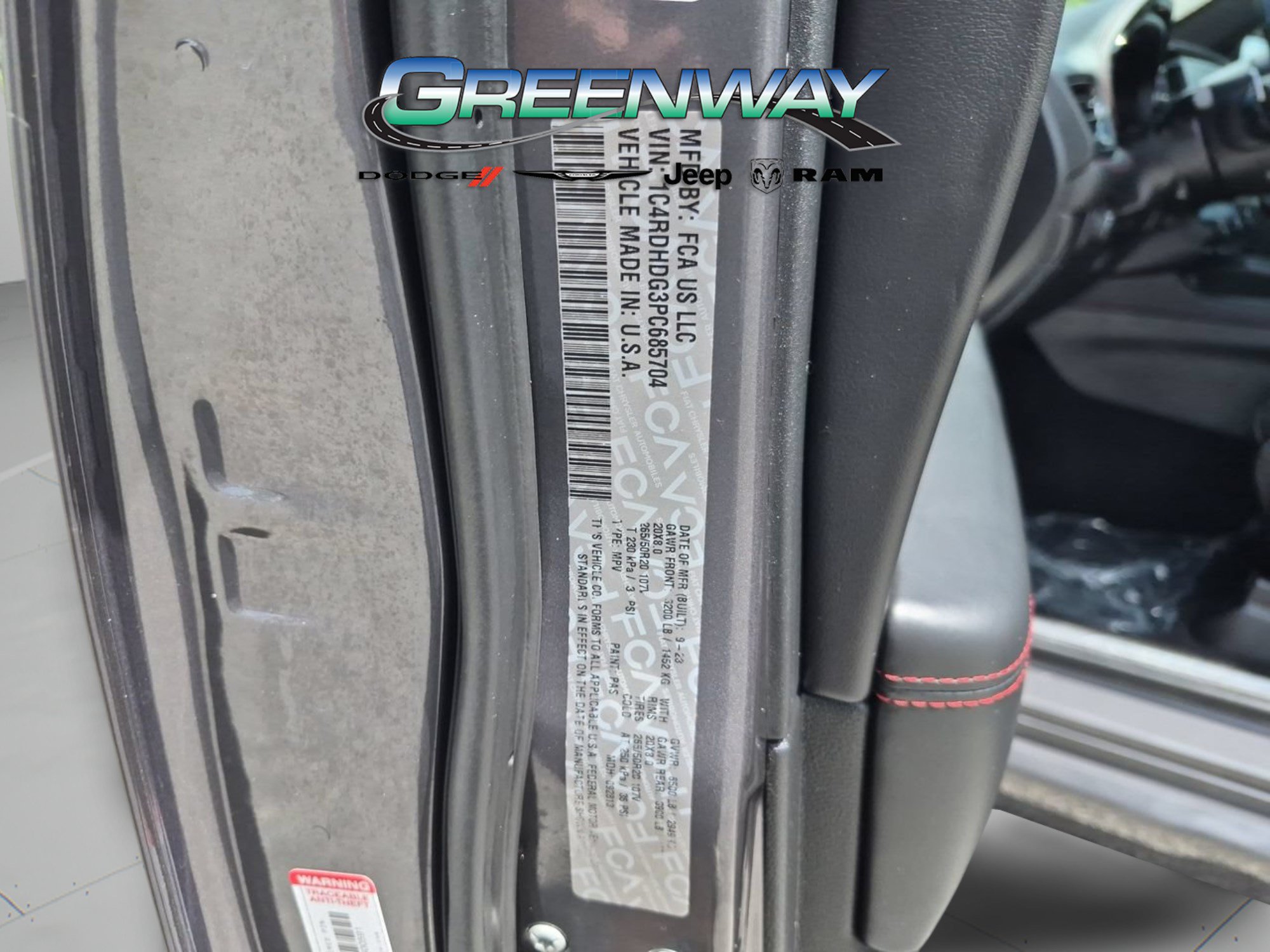 Used 2023 Dodge Durango GT RWD image 32